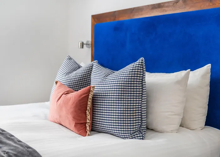 Berkeley Suites, 1 Apartament